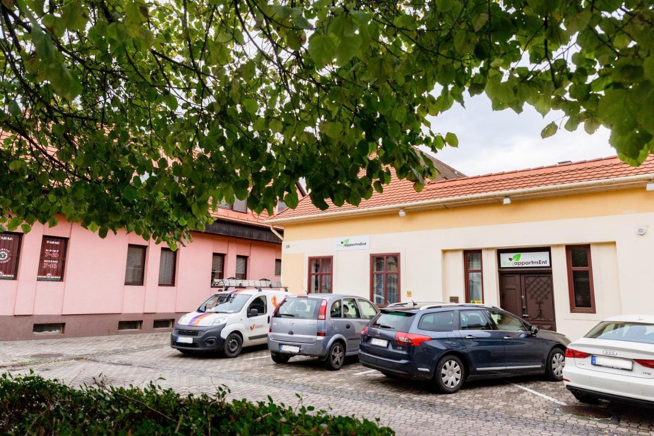 Eco-Studio Mosonmagyaróvár Buitenkant foto